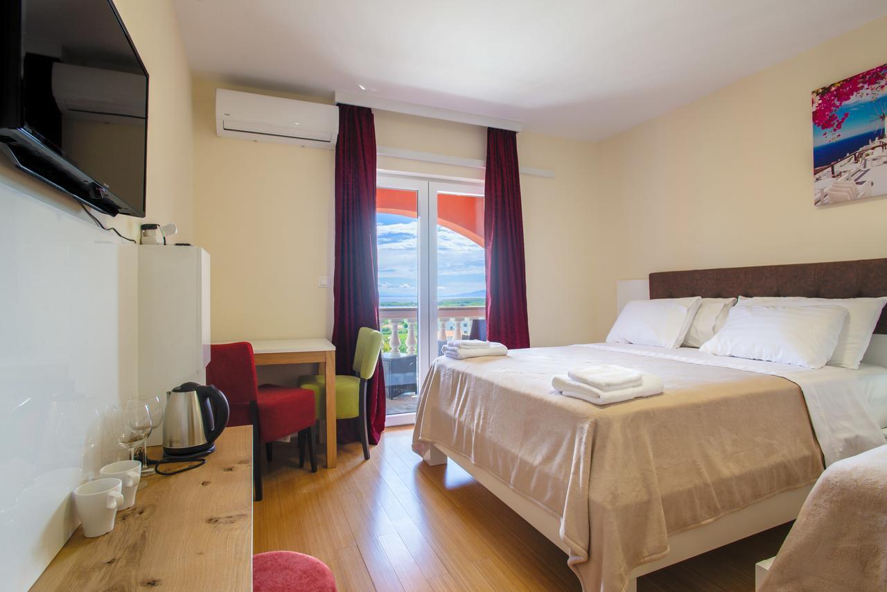 Hotel Livadic & Restaurant Ližnjan المظهر الخارجي الصورة