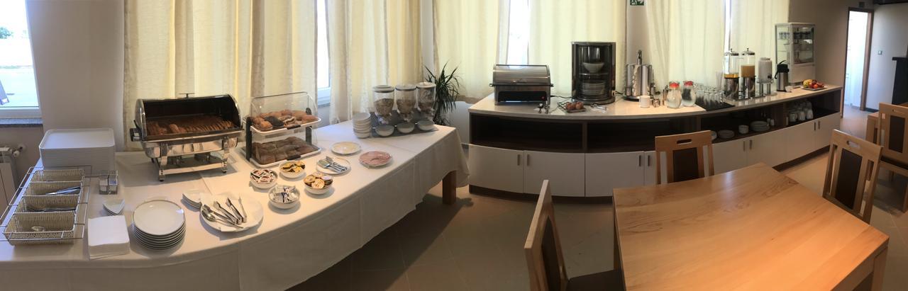 Hotel Livadic & Restaurant Ližnjan المظهر الخارجي الصورة