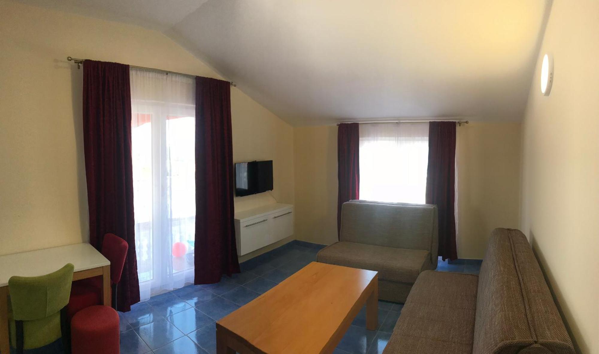 Hotel Livadic & Restaurant Ližnjan المظهر الخارجي الصورة