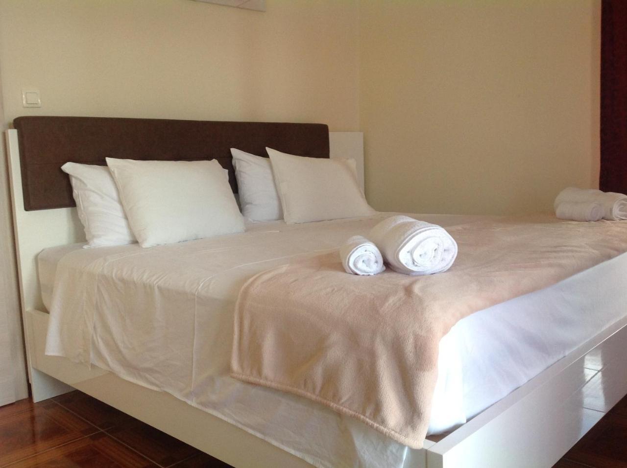 Hotel Livadic & Restaurant Ližnjan المظهر الخارجي الصورة